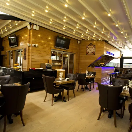 END GLORY HOTEL Отели в г. Чорлу