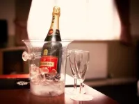 Moreton Park Hotel