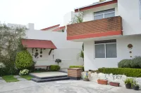 Privada 400 Hotels in 