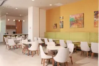 Hampton Inn & Suites by Hilton Aguascalientes Airport