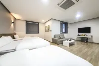 Sanriji Hotel