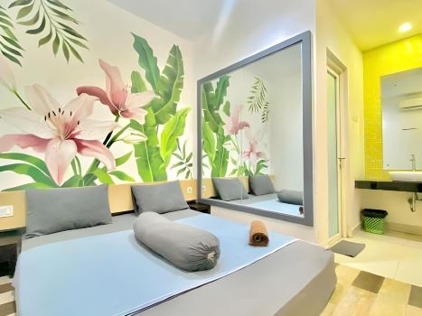 Save Hotel