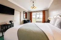 Lakeside Manor Hotel Hotels in 