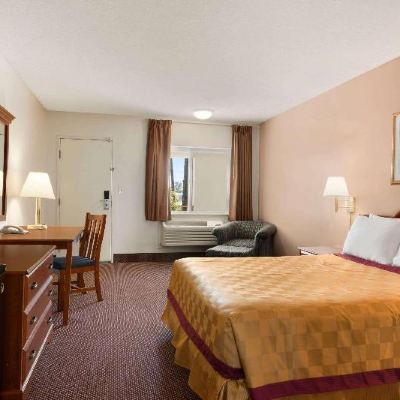 大床房（禁煙） 貝克斯菲爾德旅客之家優惠