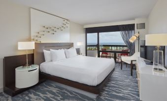 Waterstone Resort & Marina Boca Raton, Curio Collection by Hilton - Housity