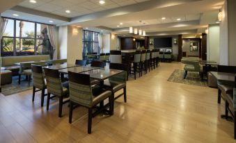 Hampton Inn Visalia