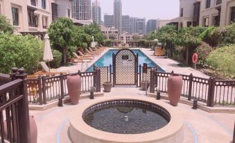 Fabulous Stay at Dubai Downtown - Souk Al Bahar