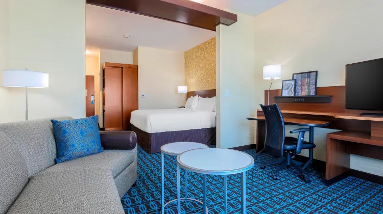 Fairfield Inn & Suites by Marriott Decatur at Decatur Conference Center 部屋