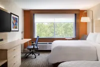 Holiday Inn Express & Suites FORT MYERS AIRPORT by IHG