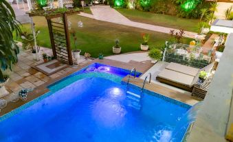 Hotel Flor de LIS - Housity