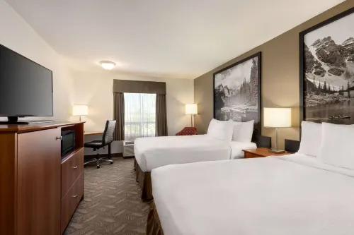 Super 8 by Wyndham Calgary Shawnessy Area