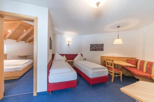 一卧室公寓（带阳台）