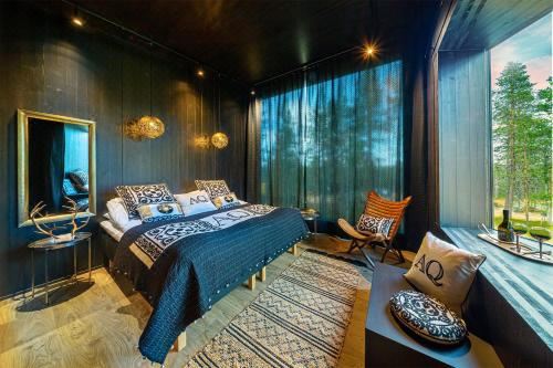 豪华特大床套房（带桑拿）