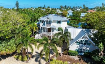 Beach Serenity - Anna Maria