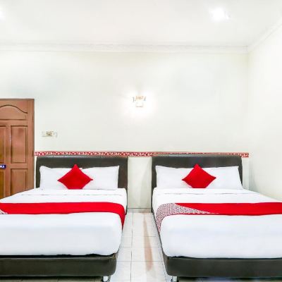 Suite Keluarga Kupon OYO 491 D'Anjung Inn