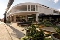 Abacus Suites Hotéis em 