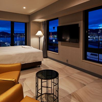 Premium King Room with Harbour View