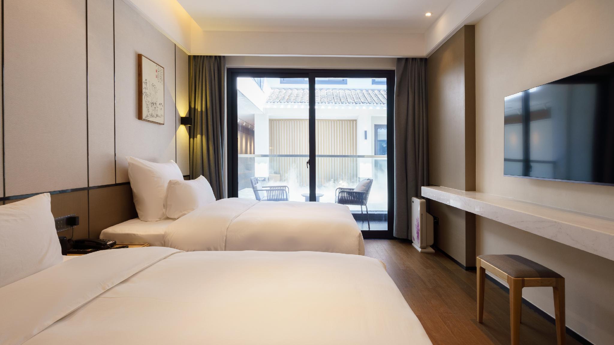 争朝夕-露台双床房（落地窗+高端洗护+智能客控）