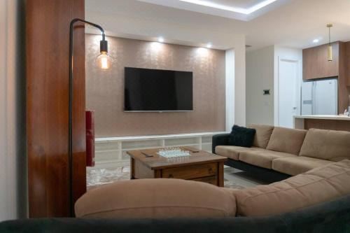 Hodgson Four-Bedroom House