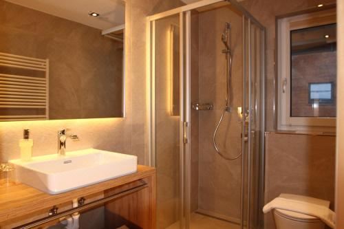 一卧室公寓（带阳台）