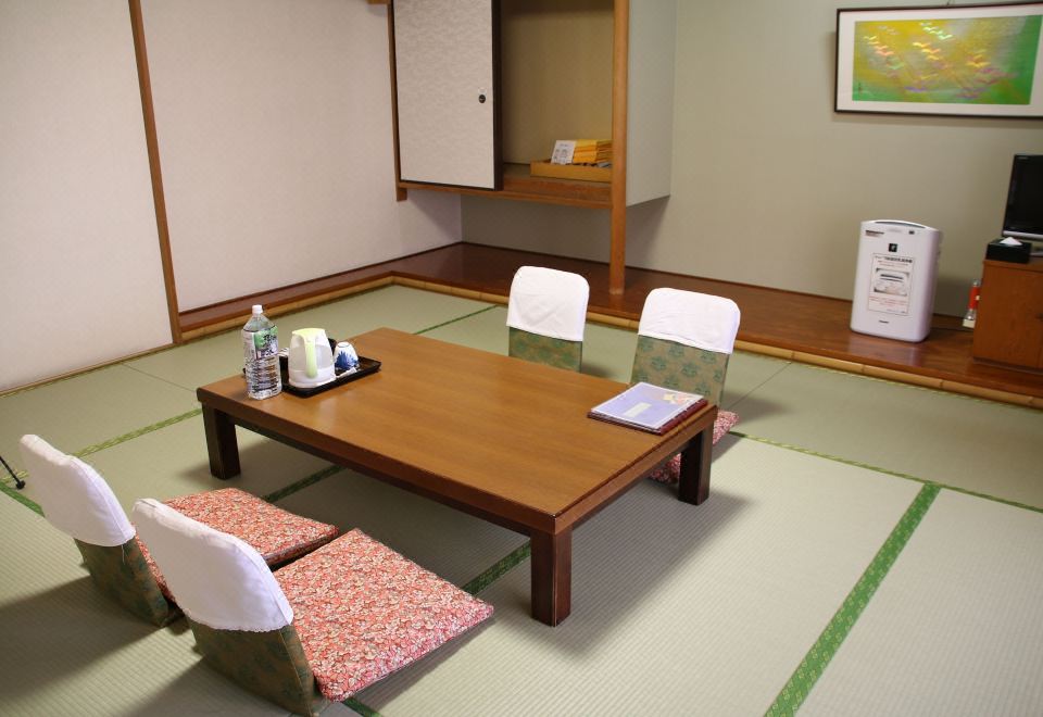 陣町飯店塔-日式房