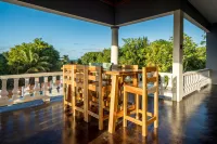 Blue Paloma Bed & Breakfast