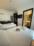 Card International Hotel