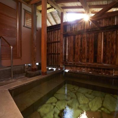 和洋式房間，半露天浴池（附樓），無煙 由布院梅園飯店優惠