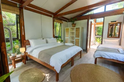 Ponta Membene Hotels in 