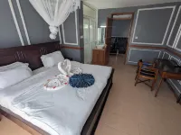 Crescent Resort And Conference Centre Hoteles en Central