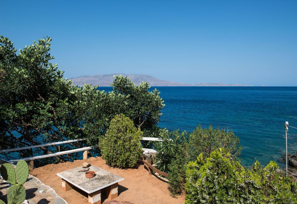 独立别墅， 1 间卧室， 吸烟房， 阳台