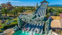 Csa Hotel - Park & Beach