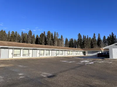 Howard Johnson by Wyndham Edson Hotel a 