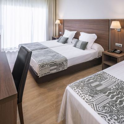 Standard Triple Room Hotel Acqua Promo Code