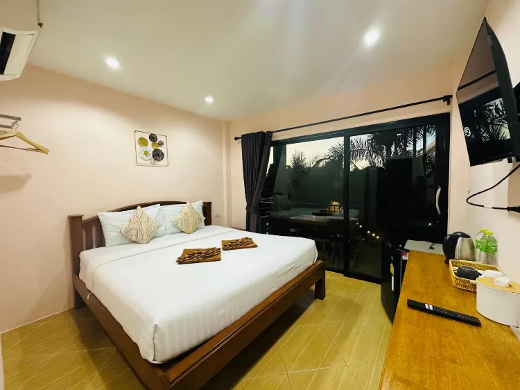 ห้องบัดเจท เตียงใหญ่ 1 เตียง