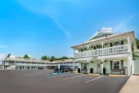 Key West Inn - Fairhope Hotels in 