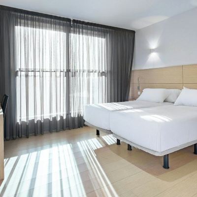 Family Room, Multiple Beds Sercotel Hola Tafalla Promo Code