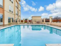 La Quinta Inn & Suites by Wyndham Luling Hotels in Luling
