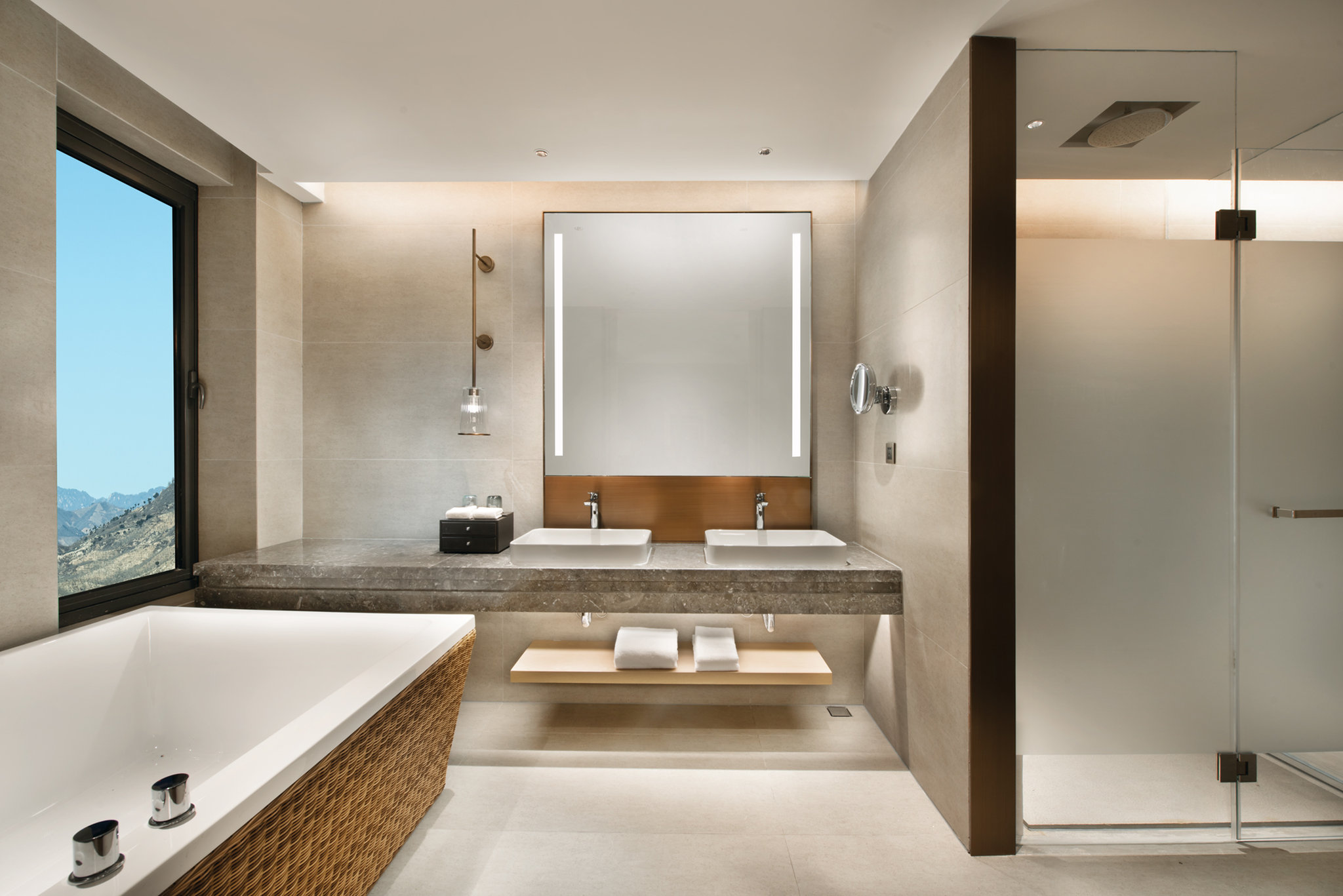 单卧私汤温泉270度景观套房