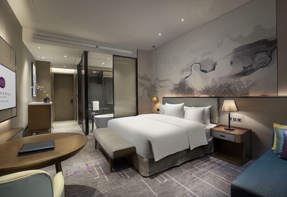 雪凌豪华湖景大床房