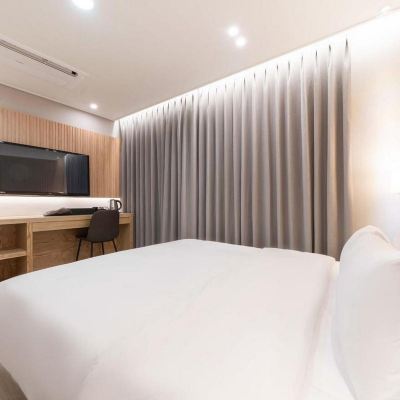 디럭스 룸 Busan Suyeong Hotel River 쿠폰