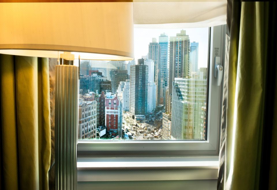 Hotel BeaconExecutive King Studio With City View