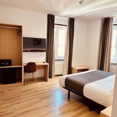 Superior Double Room Hostal Abadia Madrid Promo Code