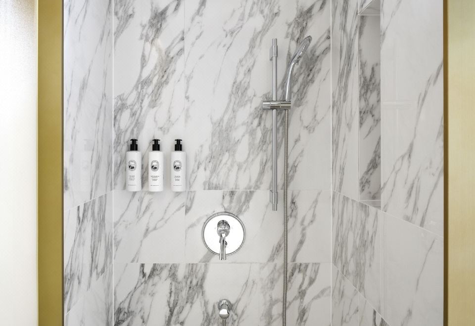 Sofitel Ambassador Seoul Hotel & Serviced ResidencesPrestige Suite With Club Millesime Access