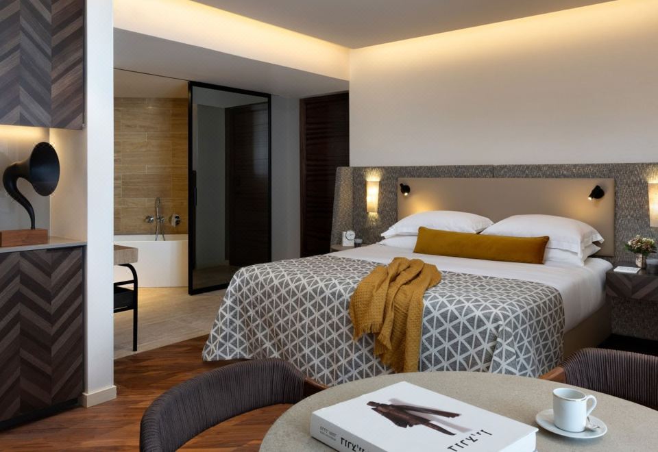 豪华房（带露台）