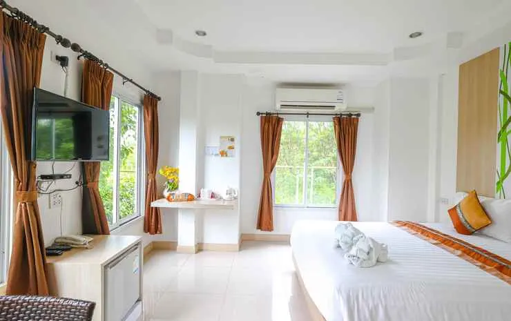 ห้องสแตนดาร์ด เตียงใหญ่ 1 เตียง