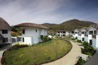 Lemon Tree Premier, Corbett Hotels in 