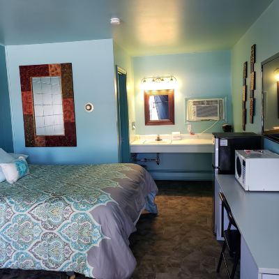 Comfort Queen Room Viking Inn Promo Code