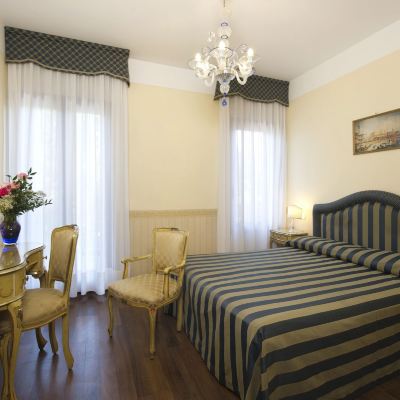 Triple Room Hotel Villa Edera Promo Code