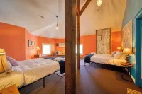 HI Sacramento Hostel Hotels in 